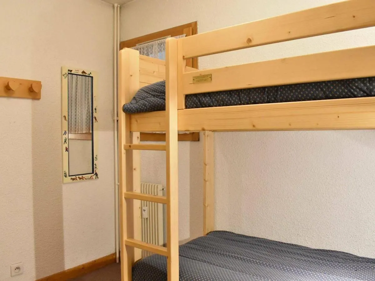 Апартаменты Appartement Cosy Avec Balcon, Proche Pistes Et Commerces - Meribel - Fr-1-180-66