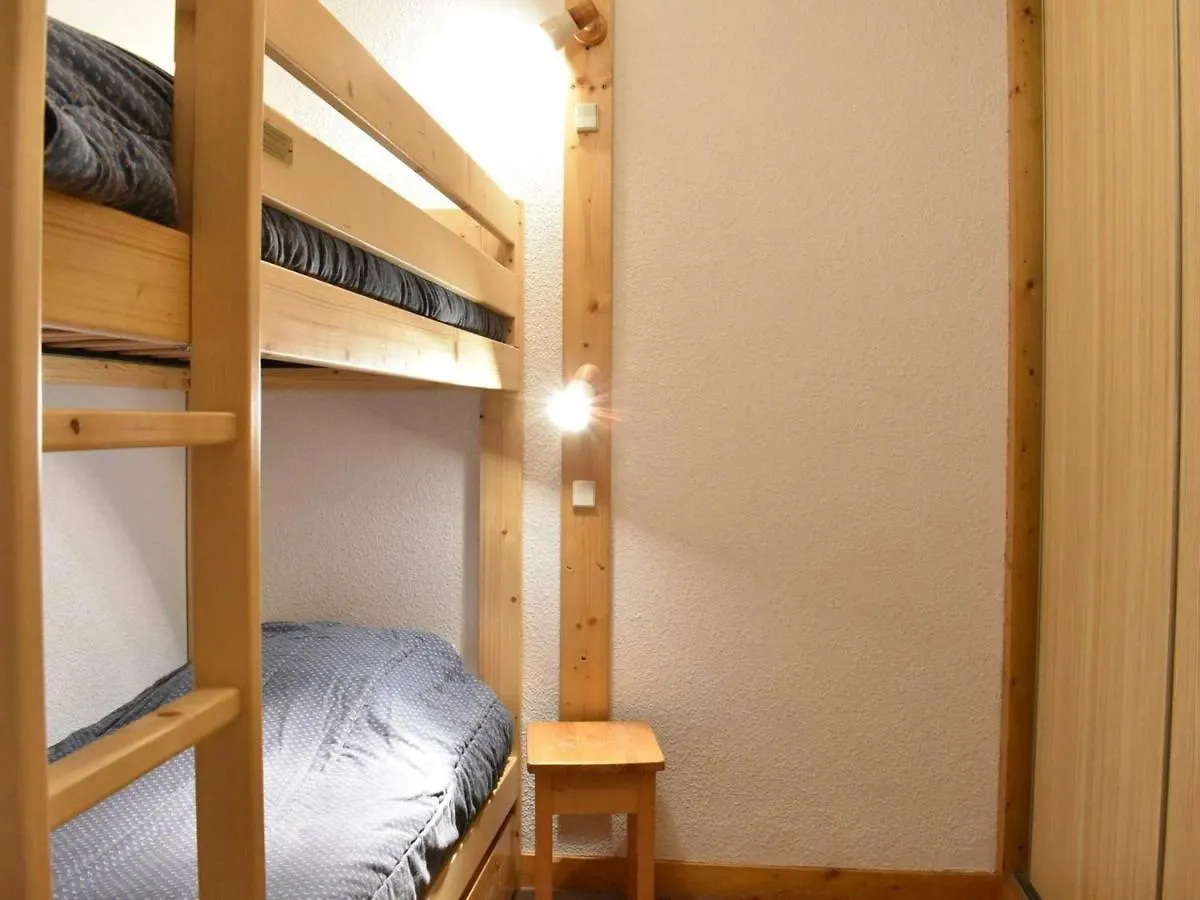 Appartement Cosy Avec Balcon, Proche Pistes Et Commerces - Meribel - Fr-1-180-66 0*,